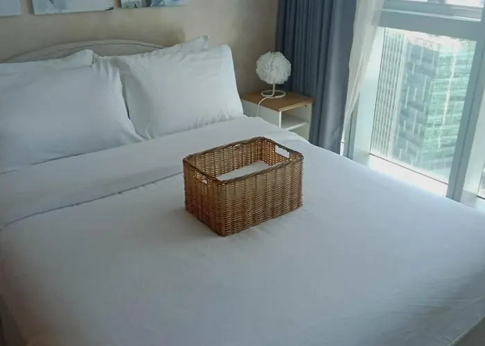 Classy 1br Bgc Uptown Parksuites T1 *